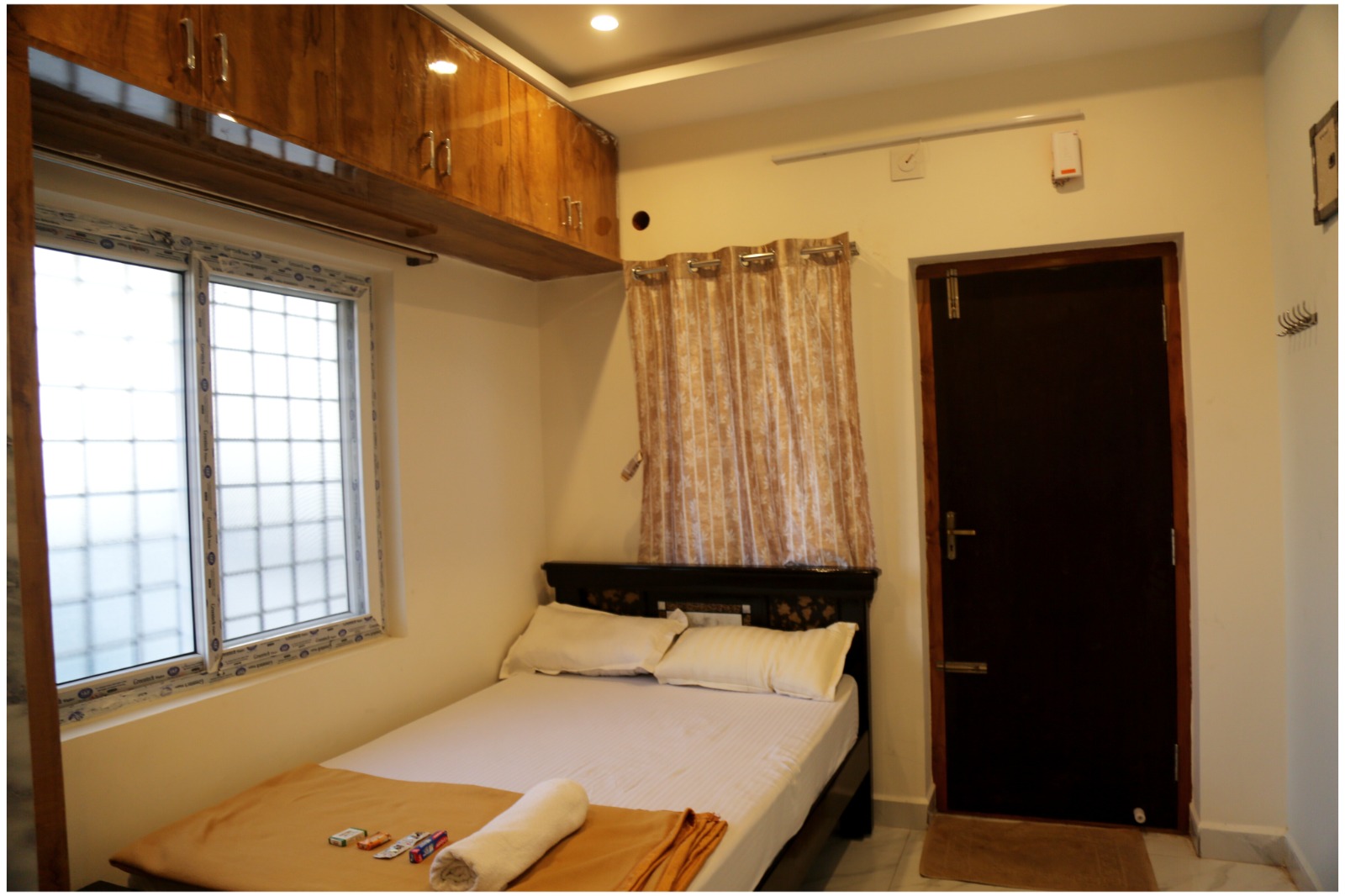 Single Room - Bed View